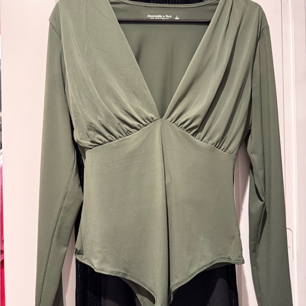 Abercrombie and fitch long sleeve body suit